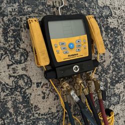 Fieldpiece Gauges 380V