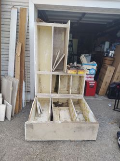 Kitchen cabinet removed from our kitchen
