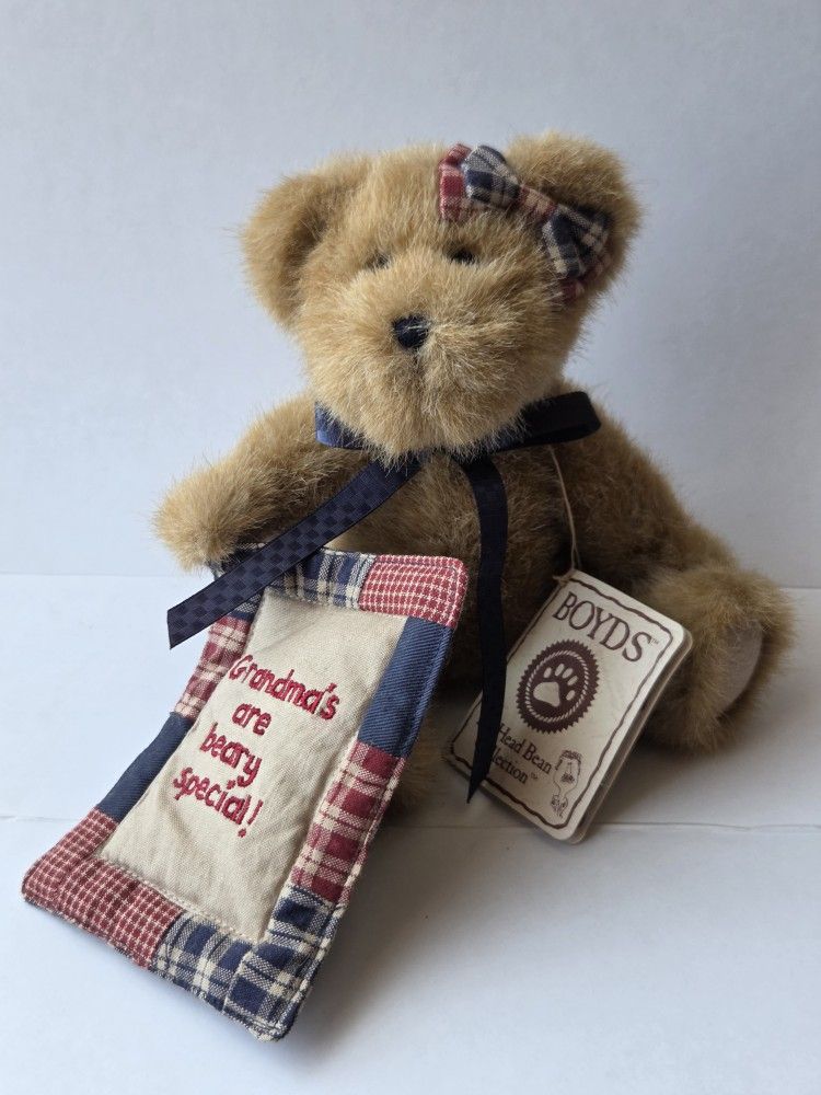 Boyds Bear Thinkin' Of Ya Series Jakie 8"