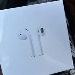 Apple AirPods W Charging Case