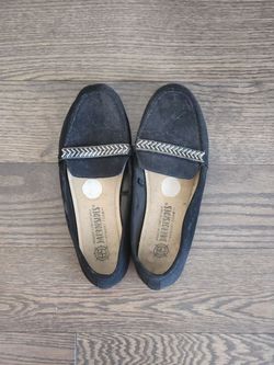 Memory Foam Black Loafers