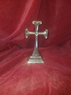 Lenox 8.5 Inch Sterling Silver Cross.