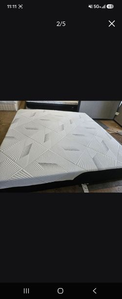Hybrid King Size
Mattress Only
Used good conditions
2026 model, 300 dlls
free delivery