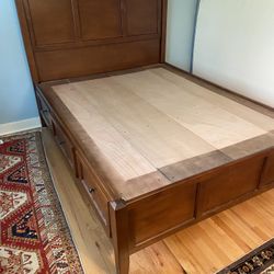 McKenzie Queen Storage Bed