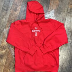 Supreme Logo Hoodie - Red for Men