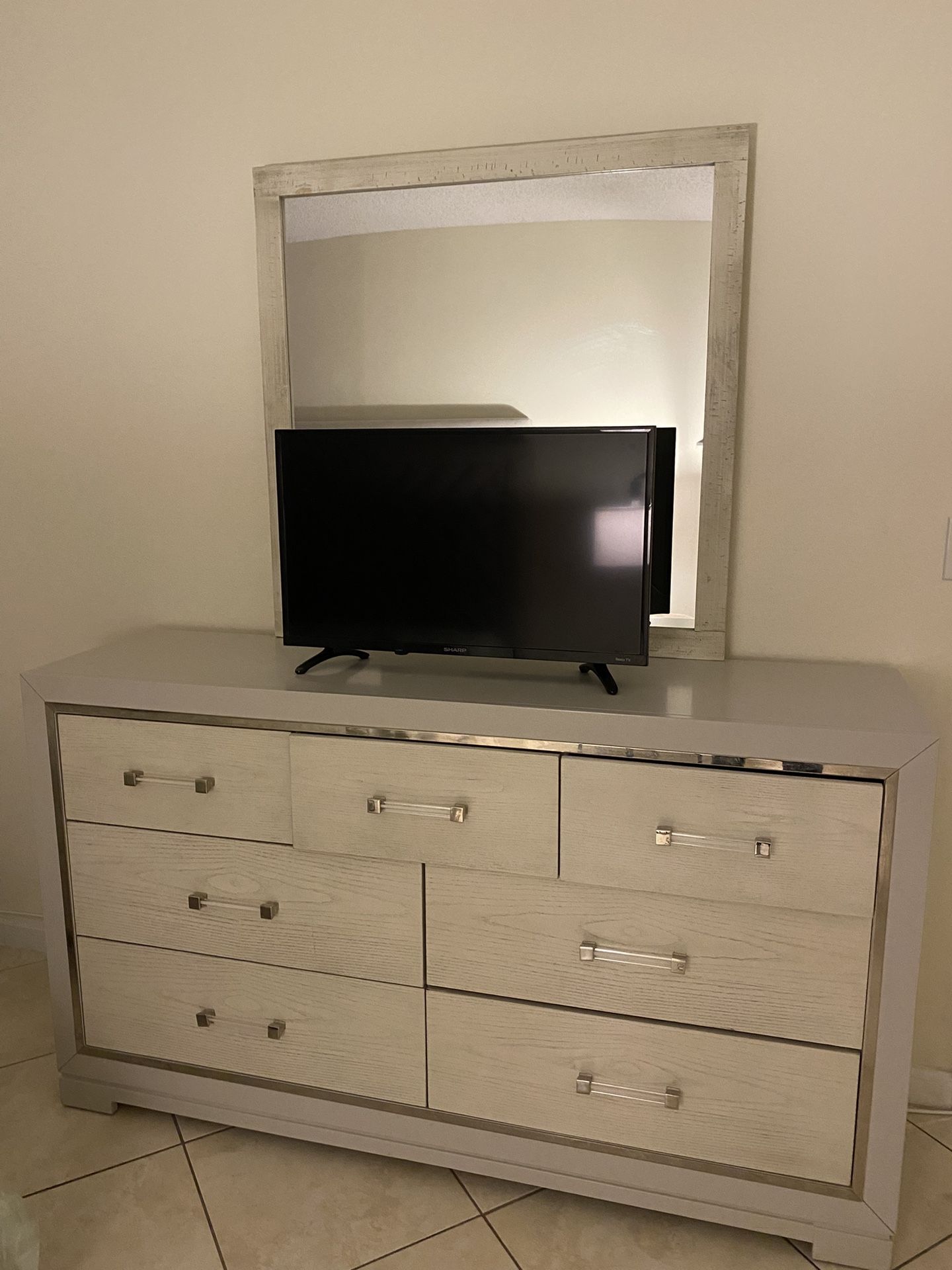 Dresser w/ Mirror & Night Stand 
