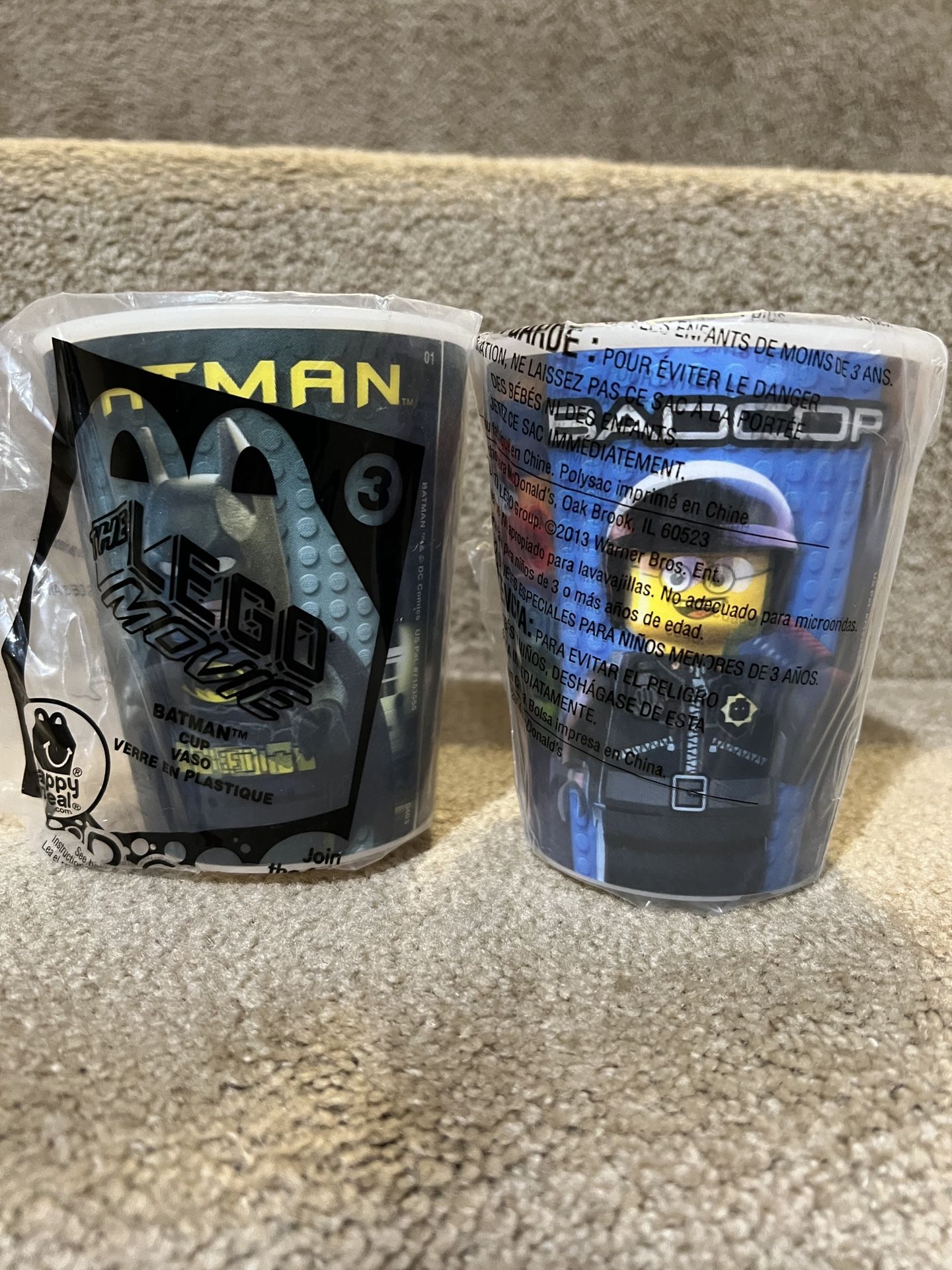 The LEGO Movie - Batman & Good Cop McDonald's Happy Meal Toy, 2014 Sealed