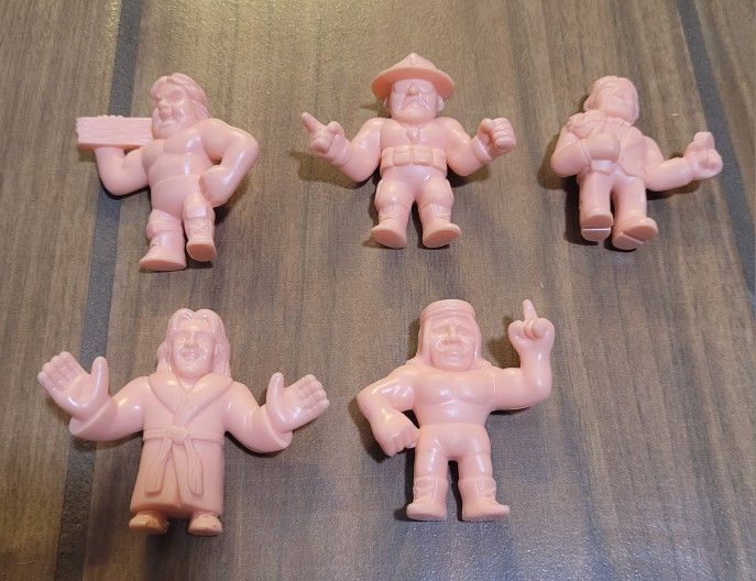 Wwe M.U.S.C.L.E Action Figures 