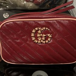 Gucci GG Marmont 2 Matelasse Leather Crossbody Purse