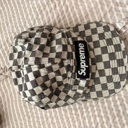 Supreme Hat