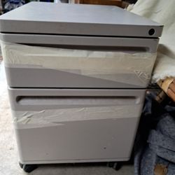 2 DRAWER FILE CABINET 