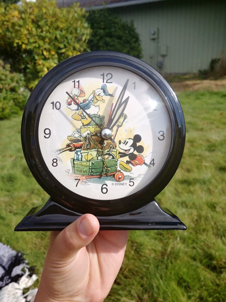 Retro Disney Donald and Mickey Mouse Clock