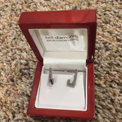 Hot Diamond“J” earrings