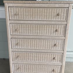 Wicker/Wood 5 Drawer Lexington Dresser with Recessed Glass Top