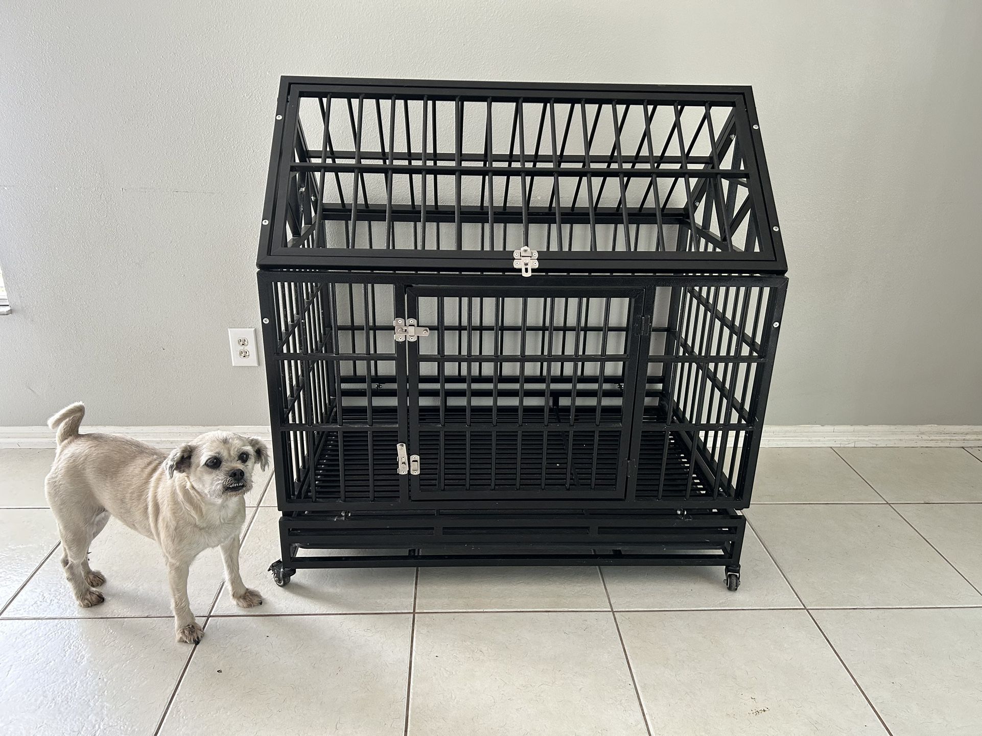 Large Heavy Duty Steel Dog Crate In Black 