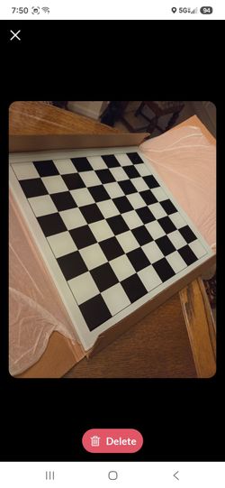 GLASS CHESS SET - NIB!