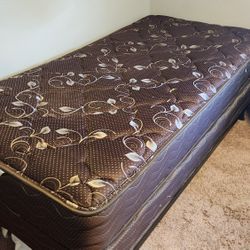 Twin Bed With Metal Frame