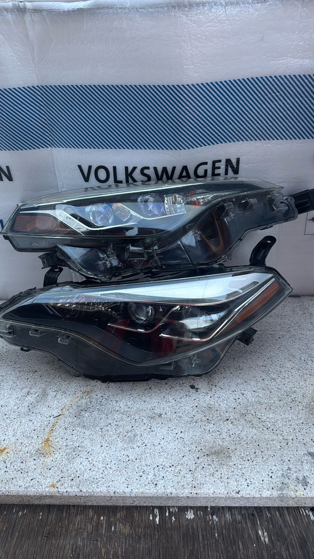 2017 2018 2019 OEM TOYOTA COROLLA W/LED LEFT&RIGHT  SIDE HEADLIGHT | LH&R