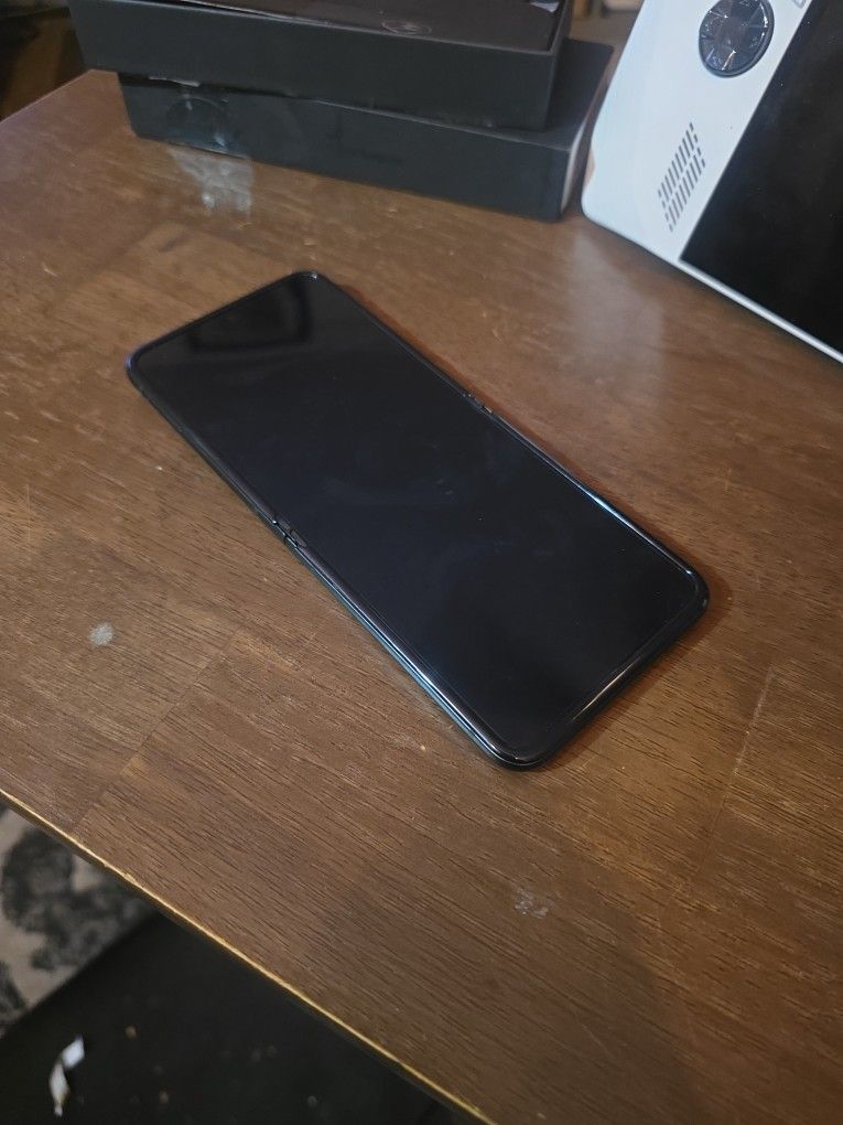 Motorola RAZR 