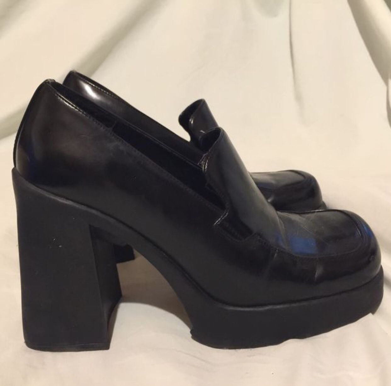 cyber punk emo goth chunky 90s high heels