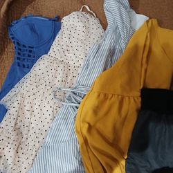 Women's Clothes 