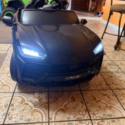 Lamborghini Urus 12V Electric Powered Ride Kids