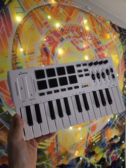 Donner Spacline DMK 25 mini Midi Keyboard