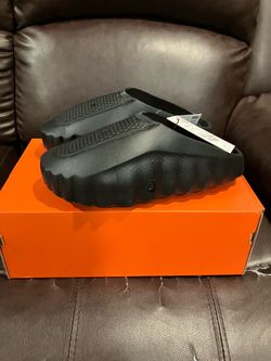 Nike Mind 001 Slide Triple Black size 9