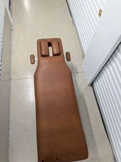 Professional Therapy / Massage Table (Heavy Duty)