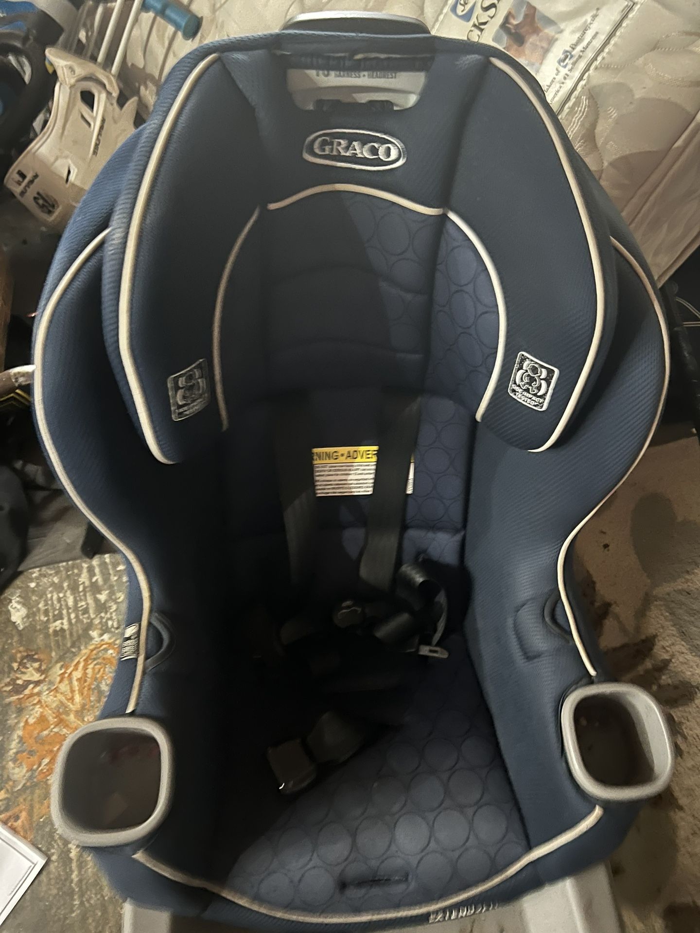 *pending* Graco Extend2fit Car seat 