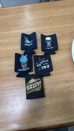 Lot of 5 Black Neoprene Can Koozies