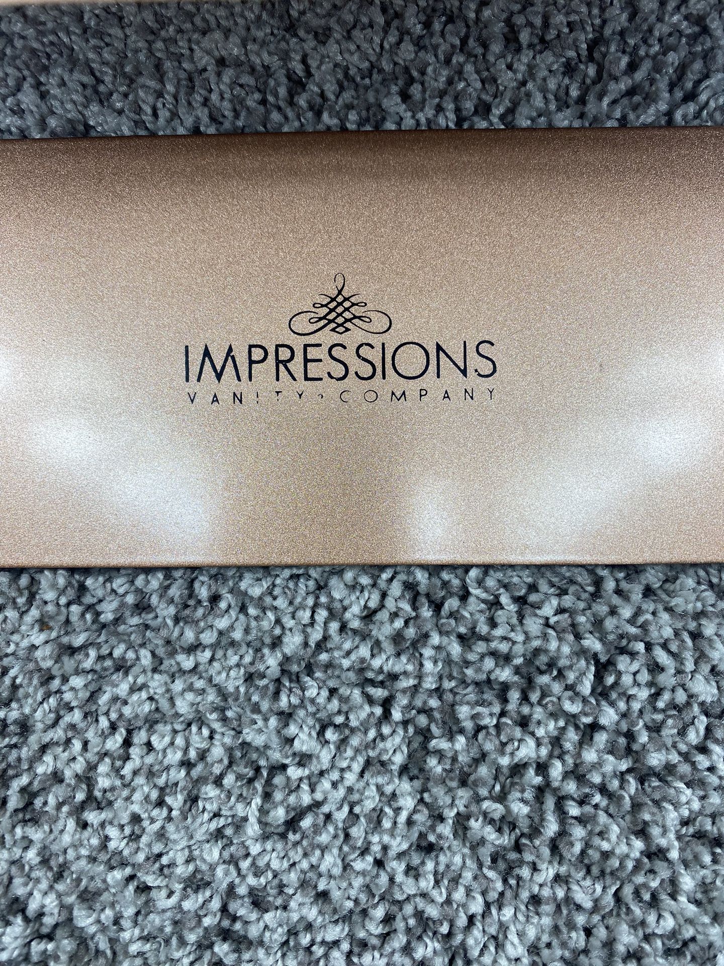 Impressions Mirror