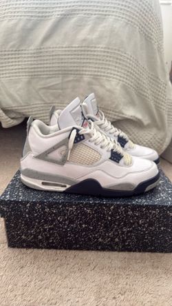 Air Jordan 4 Retro - White/Midnight Navy