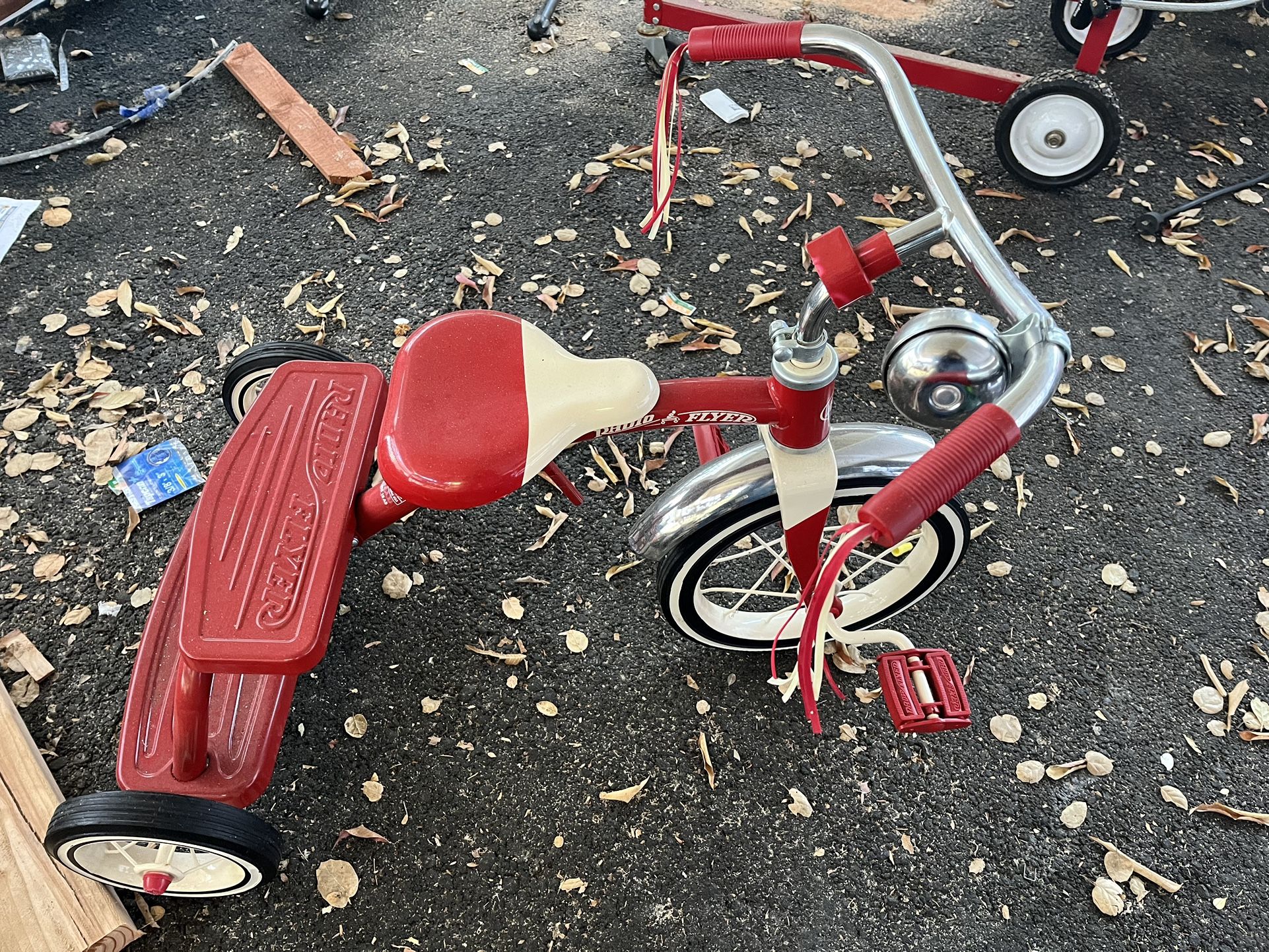 Toddler Trike, Practically New