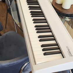 Roland FP-30X Keyboard / Piano