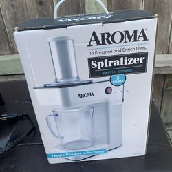 Aroma 3 blade spiralizer brand new in box to make veggie noodles