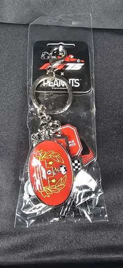 Peanuts X F1 75 Las Vegas Grand Prix Exclusive Bag Charm Keychain Formula 1 NEW