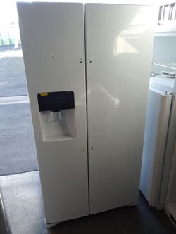 White Samsung refrigerator