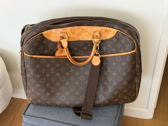 Louis Vuitton Weekender Bag