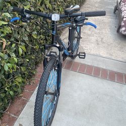 Trek 820 Mountain 26inch Bike Matt Black