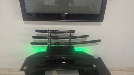 Kitana sword set with stand