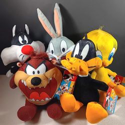 Looney Tunes Warner Brothers Set of 5 Cartoon Stuffed Animal Plush 7" Figure Toy