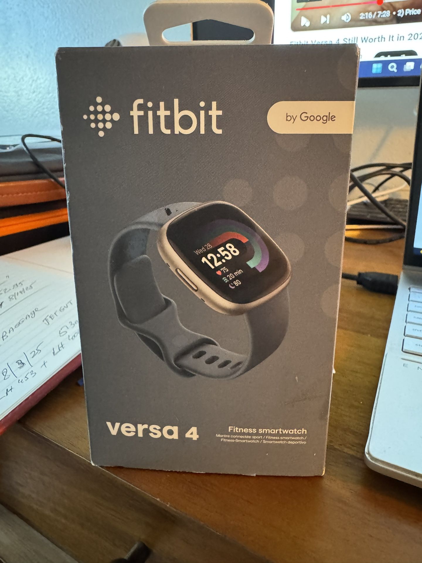Fitbit Versa 4