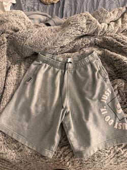 Nike Shorts Medium