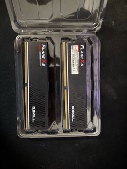 G.SKILL Flare X5 32GB (2 x 16GB) PC5-44800 (DDR5-5600) 36-36 Latency DIMM Memory