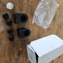 Front Sway Bar Bushings 99-06 Tundra