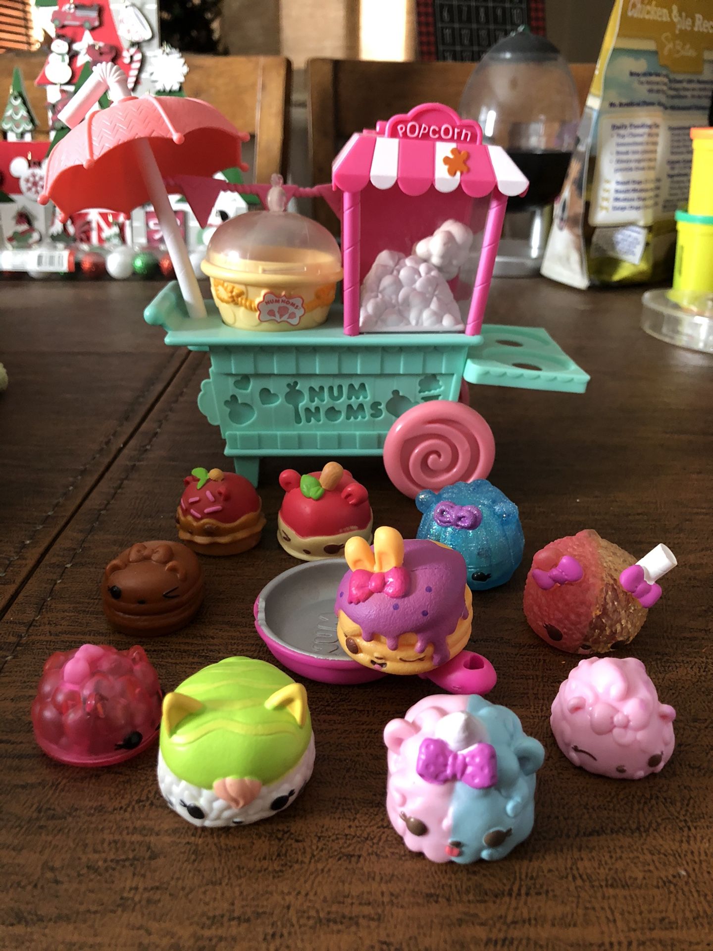 Num Noms popcorn cart