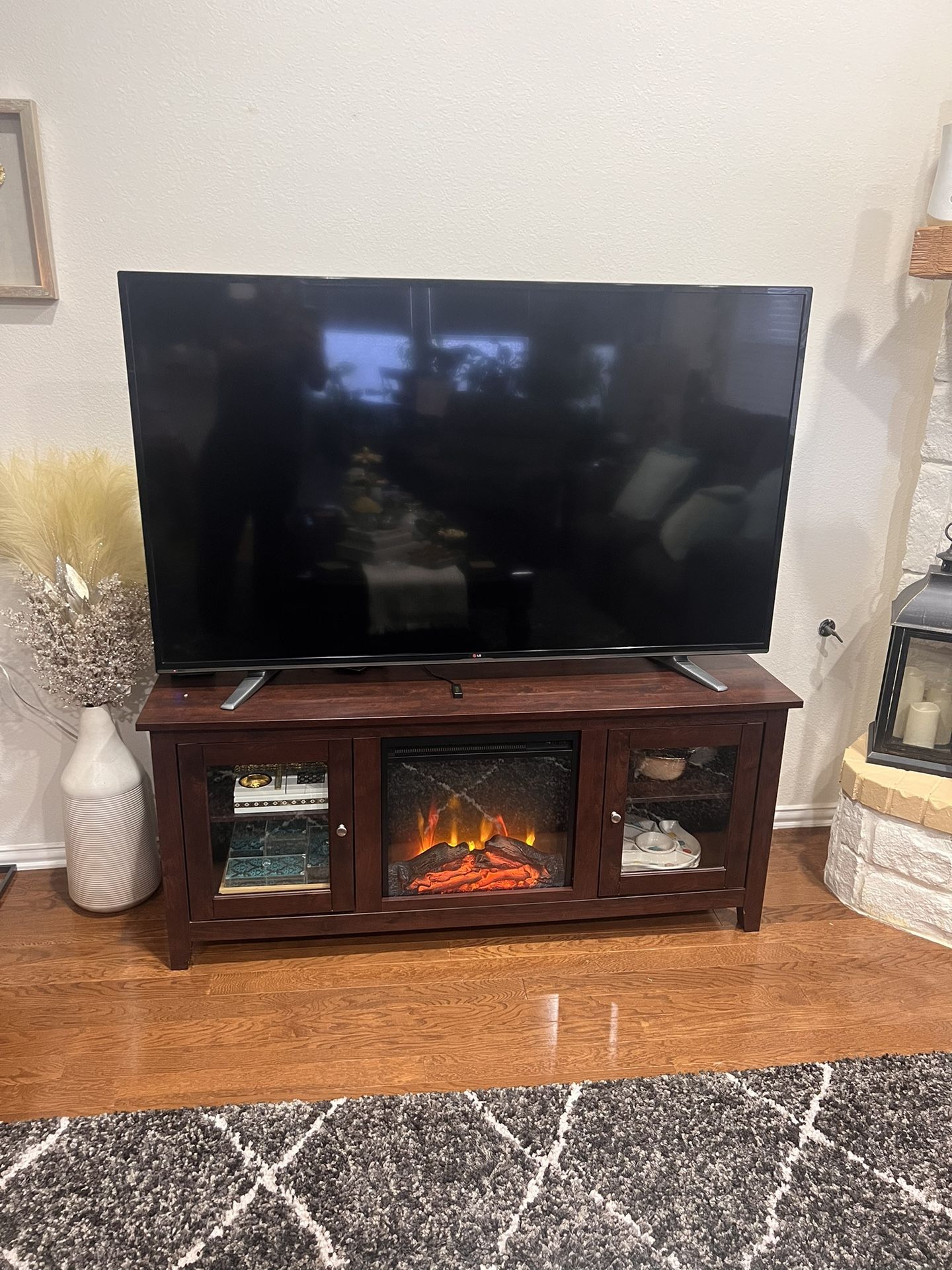 Tv Stand+working And Heated fireplace for Sale in Fort Worth, TX - OfferUp
