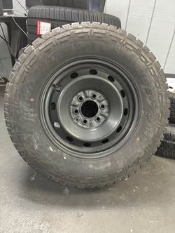 265/70R17 Crosswind All-Terrain Tire on Steel Rim