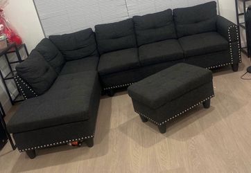 Couch set